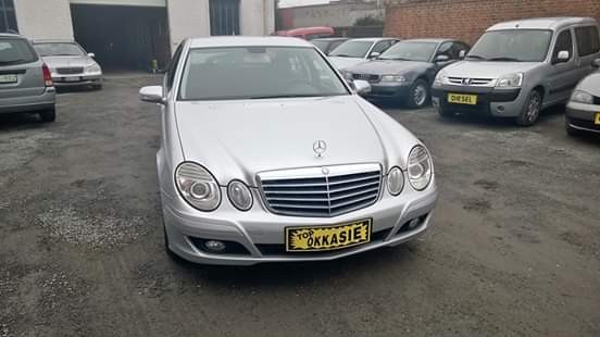 MERCEDES-BENZ E-KLASSE